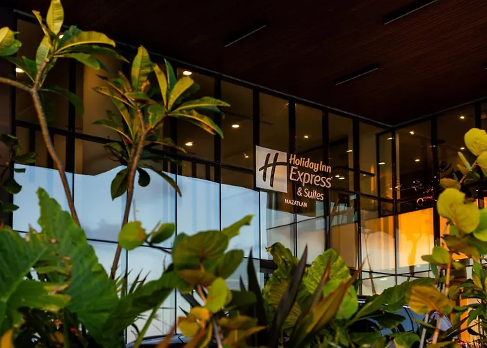 Holiday Inn Express & Suites Mazatlan By Ihg